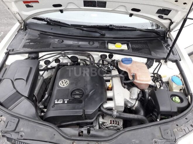 Volkswagen Passat 2003, 157,000 km - 1.8 l - Qəbələ