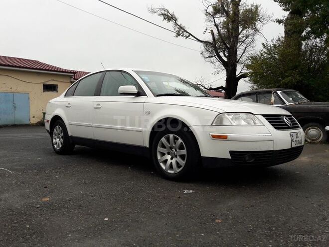 Volkswagen Passat 2003, 157,000 km - 1.8 l - Qəbələ
