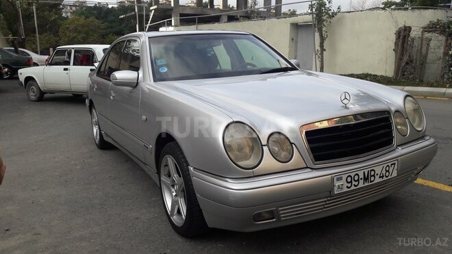 Mercedes E 240 1998, 398,000 km - 2.4 л - Bakı