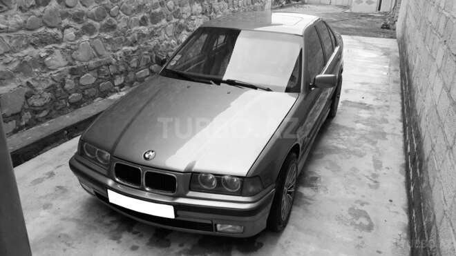 BMW 320 1994, 260 km - 0.2 l - Şəki