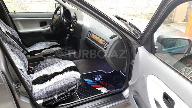 BMW 320 1994, 260 km - 0.2 l - Şəki