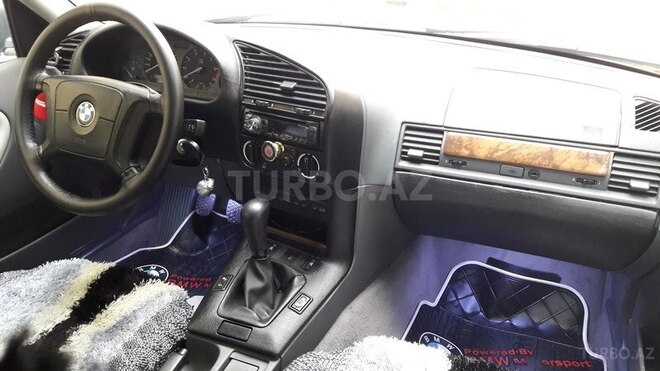 BMW 320 1994, 260 km - 0.2 l - Şəki