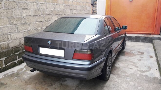 BMW 320 1994, 260 km - 0.2 l - Şəki