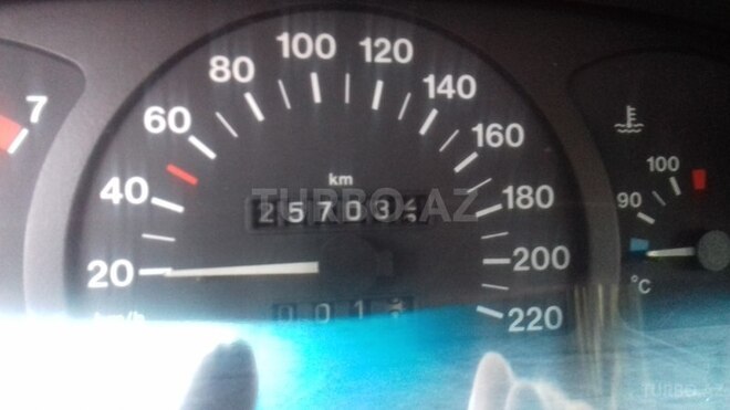 Opel Astra 1997, 210,000 km - 1.6 l - Bakı