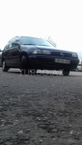 Opel Astra 1997, 210,000 km - 1.6 l - Bakı