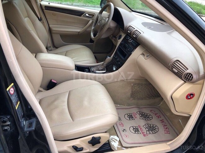 Mercedes C 240 2003, 277,500 km - 2.6 l - Bakı