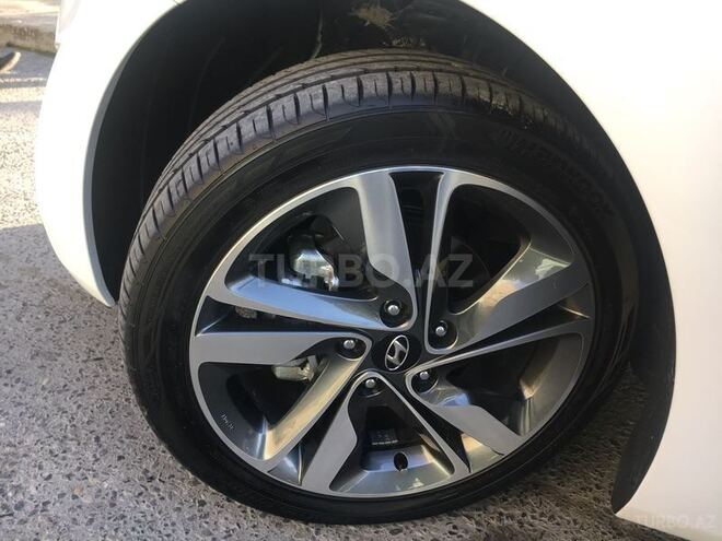 Hyundai Elantra 2014, 18,000 km - 1.8 l - Bakı