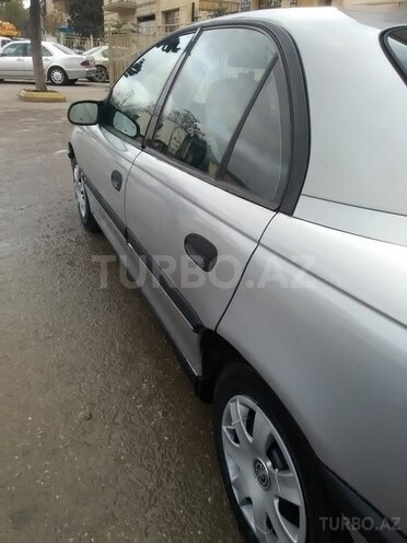Opel Omega 1995, 400,000 km - 2.0 l - Bakı