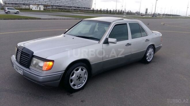 Mercedes E 250 1992, 250,000 km - 2.5 л - Bakı
