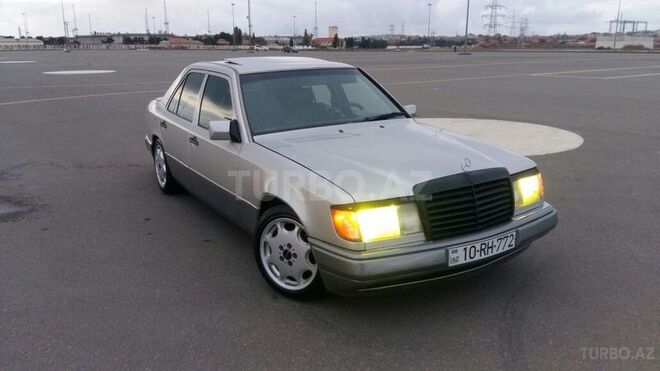 Mercedes E 250 1992, 250,000 km - 2.5 л - Bakı