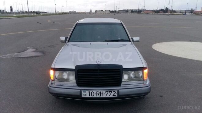 Mercedes E 250 1992, 250,000 km - 2.5 л - Bakı