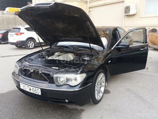 BMW 745 2003, 290,000 km - 4.4 l - Bakı
