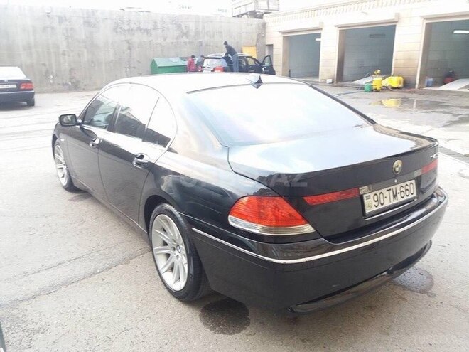 BMW 745 2003, 290,000 km - 4.4 l - Bakı