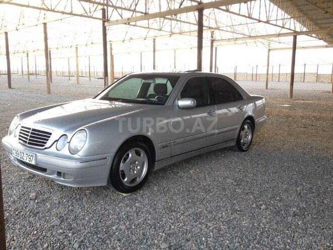 Mercedes E 200 2000, 205,560 km - 2.0 l - Gəncə