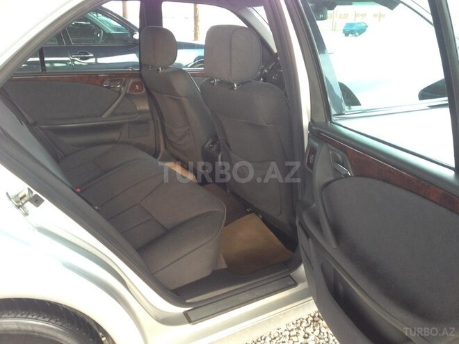 Mercedes E 200 2000, 205,560 km - 2.0 l - Gəncə