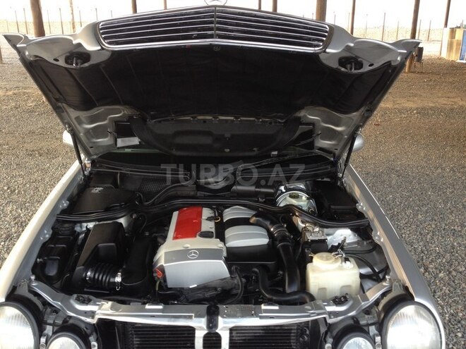 Mercedes E 200 2000, 205,560 km - 2.0 l - Gəncə