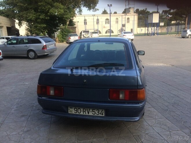 Ford Sierra 1991, 256,000 km - 1.8 l - Bakı