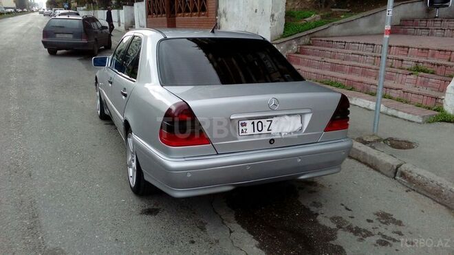 Mercedes C 240 1999, 255,552 km - 2.4 l - Bakı
