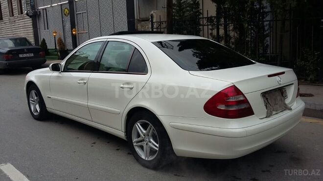 Mercedes E 240 2003, 185,000 km - 2.4 л - Bakı