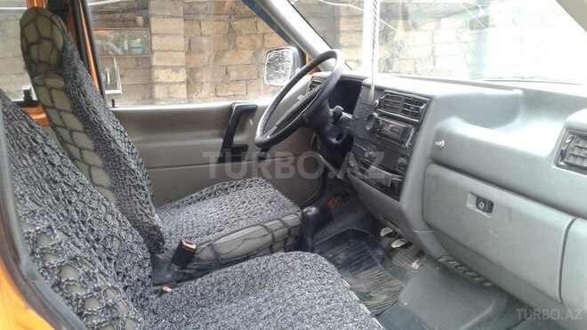 Volkswagen Transporter 1991, 666,555 km - 2.4 l - Bakı