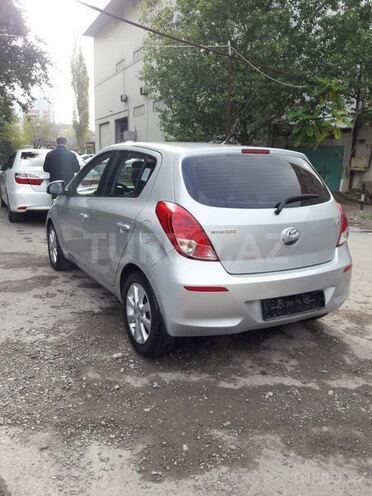 Hyundai i20 2012, 92,241 km - 1.4 l - Bakı