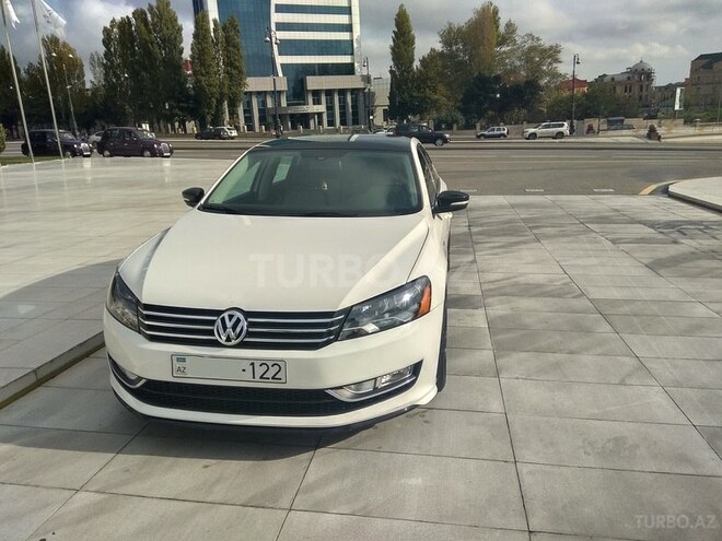 Volkswagen Passat 2014, 49,000 km - 1.8 l - Bakı