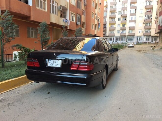 Mercedes E 320 1997, 320,000 km - 3.2 l - Bakı