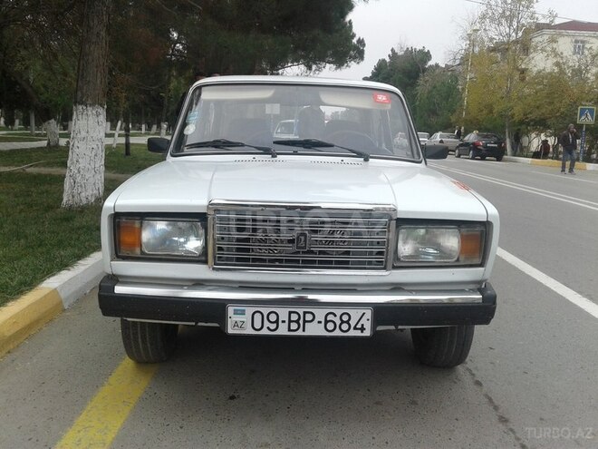 LADA (VAZ) 2107 2005, 300,000 km - 1.6 l - Şirvan