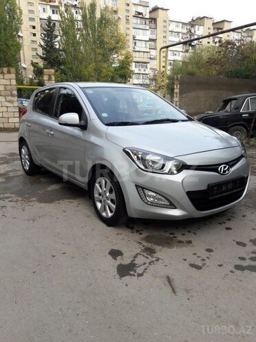 Hyundai i20 2012, 92,241 km - 1.4 l - Bakı