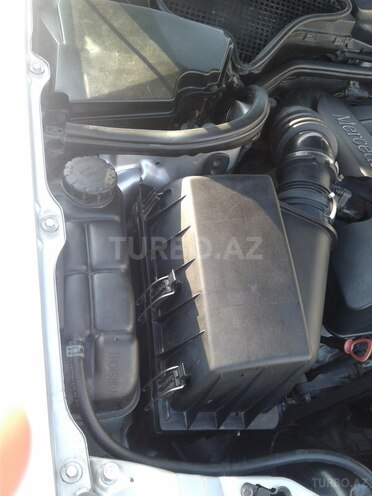 Mercedes E 240 2000, 216,300 km - 2.4 l - Bakı