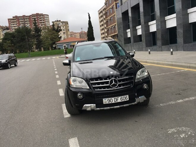Mercedes ML 63 AMG 2009, 144,000 km - 6.3 l - Bakı