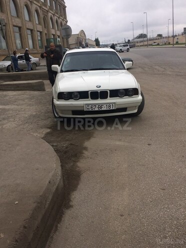 BMW 520 1990, 430,000 km - 2.0 l - Bakı