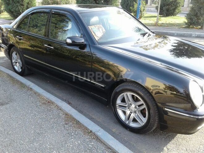 Mercedes E 280 1999, 350,000 km - 2.8 l - Goranboy
