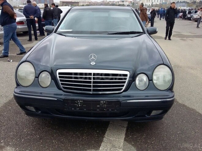 Mercedes E 220 2002, 265,000 km - 2.0 l - Bakı