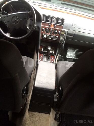 Mercedes C 220 1997, 280,000 km - 2.2 л - Bakı