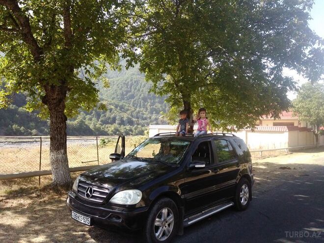 Mercedes ML 270 2003, 183,000 km - 2.7 л - Bakı