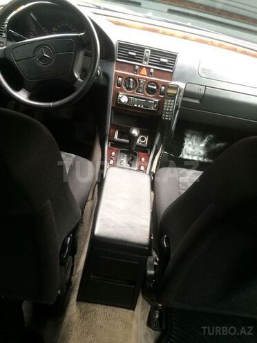 Mercedes C 220 1997, 280,000 km - 2.2 л - Bakı