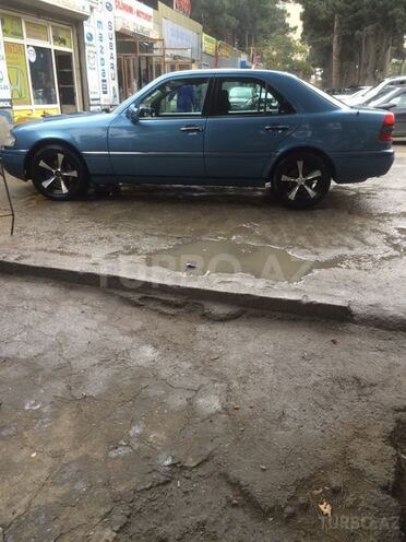 Mercedes C 220 1997, 280,000 km - 2.2 л - Bakı