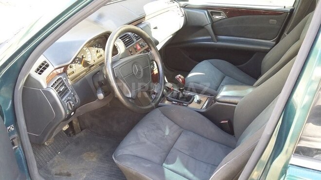 Mercedes E 200 1997, 275,554 km - 2.0 l - Ağstafa