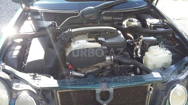 Mercedes E 200 1997, 275,554 km - 2.0 l - Ağstafa