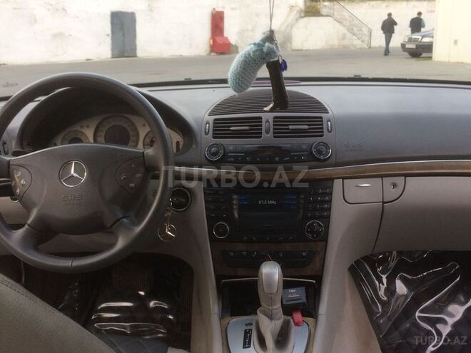 Mercedes E 320 2002, 225,909 km - 3.2 l - Bakı