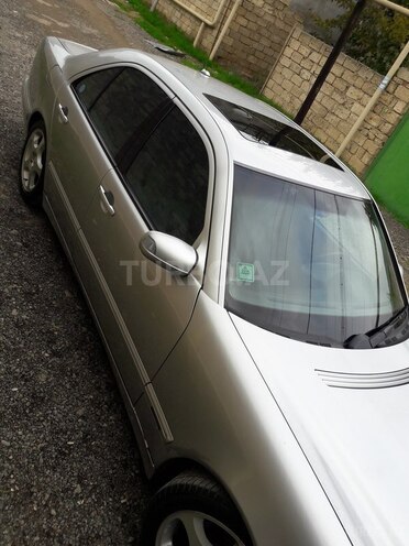 Mercedes E 240 1999, 265,000 km - 2.4 l - Bakı