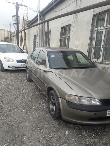 Opel Vectra 1996, 305,000 km - 0.1 l - Bakı