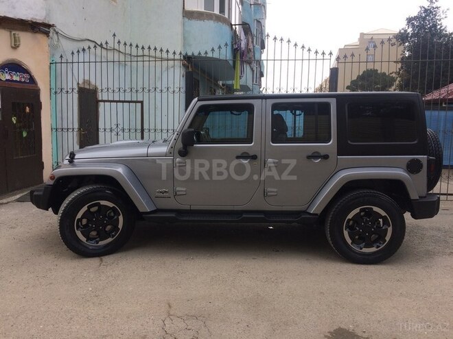 Jeep Wrangler 2014, 57,000 km - 0.4 l - Bakı