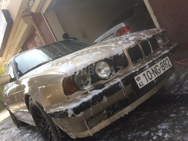 BMW 528 1993, 250,000 km - 2.5 l - Bakı