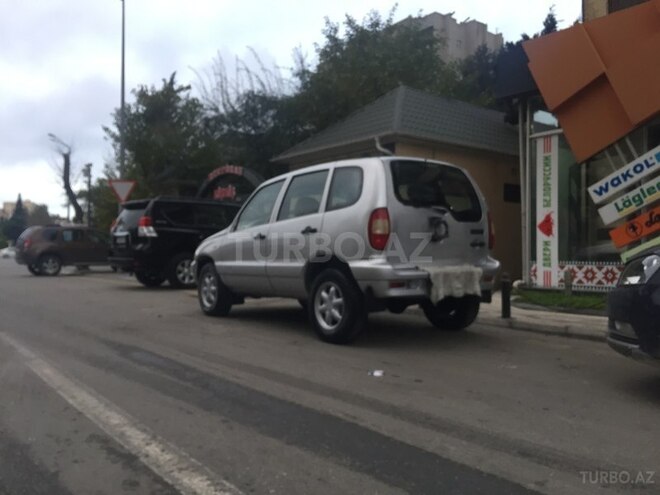 Chevrolet Niva 2005, 120,000 km - 1.7 l - Bakı
