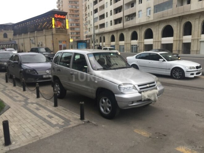 Chevrolet Niva 2005, 120,000 km - 1.7 l - Bakı