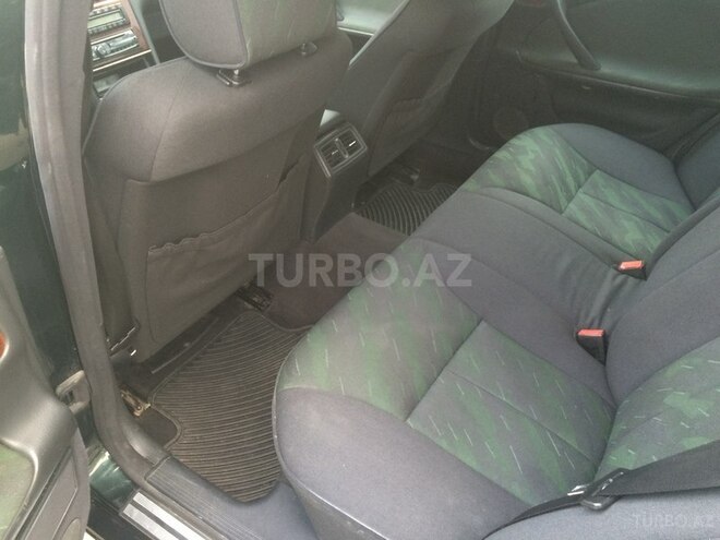 Mercedes E 220 2001, 287,000 km - 2.2 l - Bakı