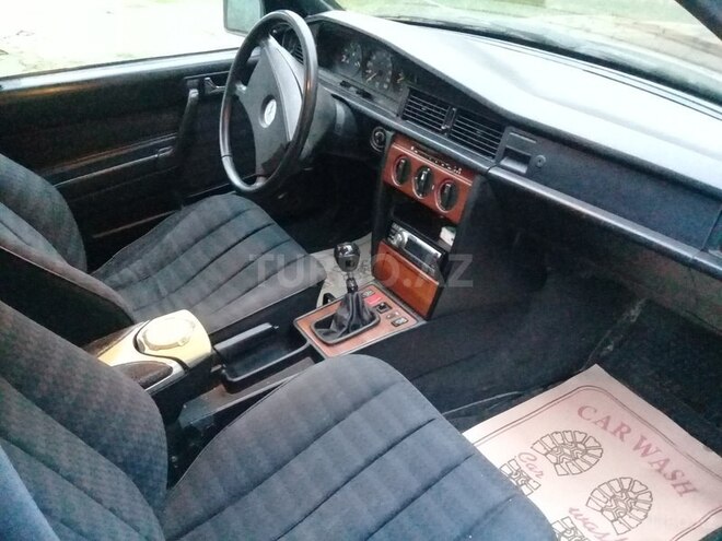 Mercedes 190 1991, 320,000 km - 2.0 l - Sumqayıt