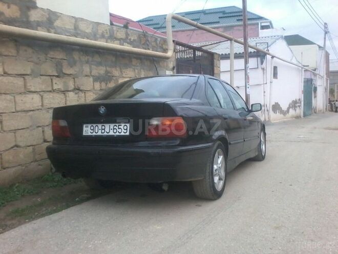 BMW 116 1995, 270,000 km - 1.6 l - Bakı